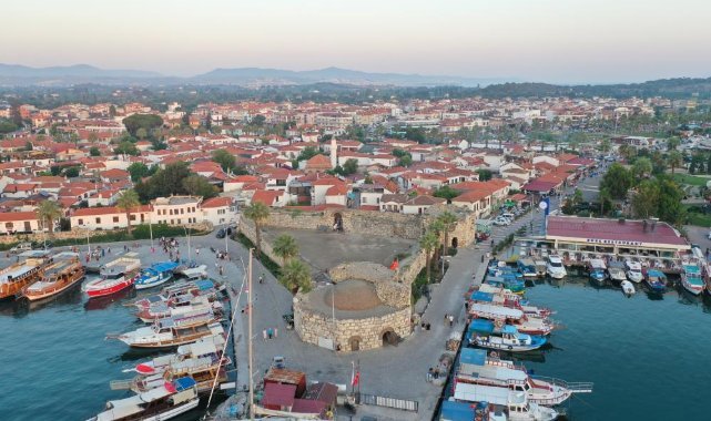 Sığacık'ta bayram öncesi valiz sesleri duyulmaya başladı