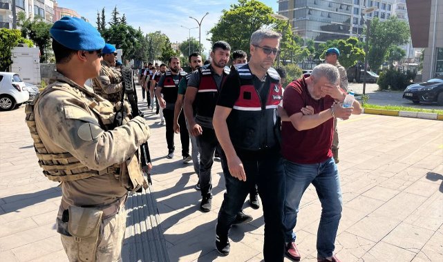 Sınır Kapısı'nda rüşvet operasyonu