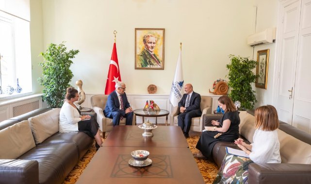 Soyer Başkonsolos Detlev Wolter'i ağırladı: “İzmir'den güzel izler bırakarak ayrılacaksınız”