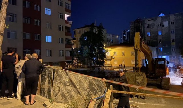 Temeli kazılan inşaatta toprak kayması