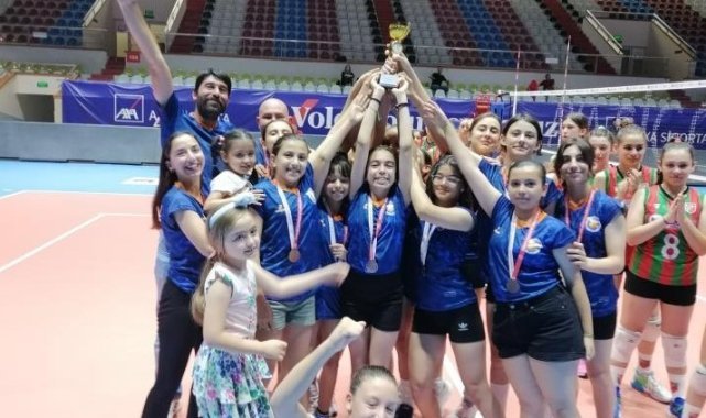TVF İzmir Mini Voleybol Süper Ligi’nde sezon tamamlandı