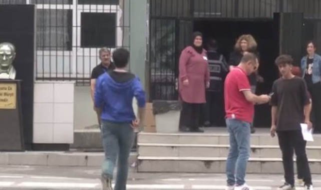 Unutkan adayın imdadına başka bir adayın velisi koştu