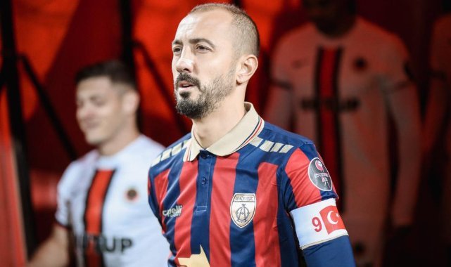 Ahmet İlhan Özek, Altınordu’ya veda etti