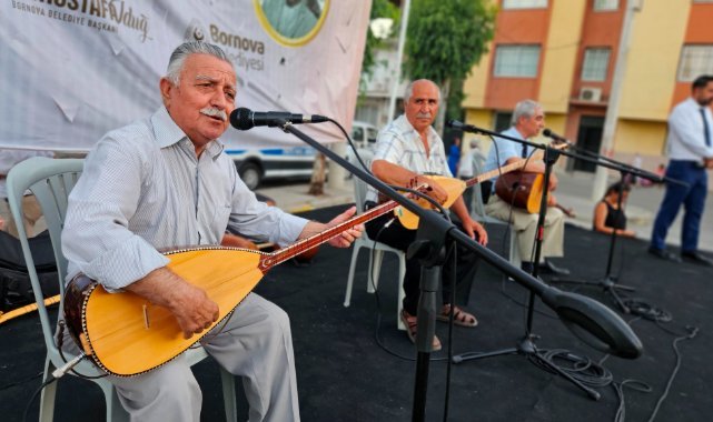 Anadolu'nun aşıkları Veysel aşkına Bornova'da buluştu