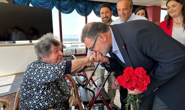 Başkan Saygılı bayramda durmuyor: Köklerimizin üzerinde yükselmeye devam