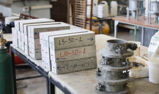 DEÜ'nün yapı malzemesi laboratuvarı riskli binaların tespitini sağlıyor