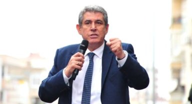 Eski Başkandan meclis üyesine yumruklu saldırı