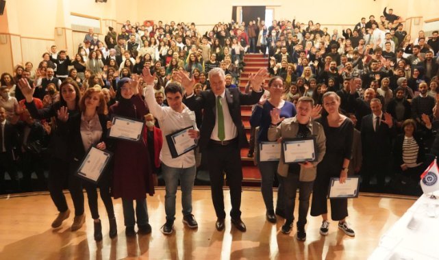 EÜ Sağlık Bilimleri Fakültesine “Engelsiz Üniversite” ödüllerinde iki bayrak