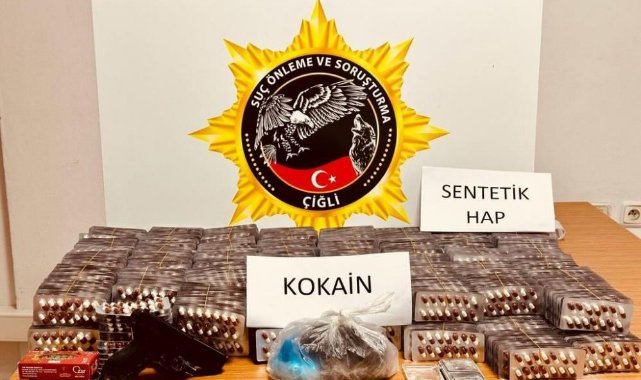 Ev değil adeta ecza deposu, sipariş kaydı bile tutmuş