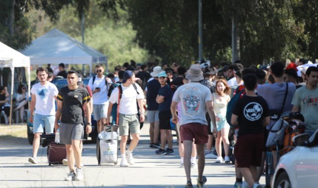 Festivaller kenti Efes Selçuk'ta Waf esnafa can suyu gençlere nefes oldu
