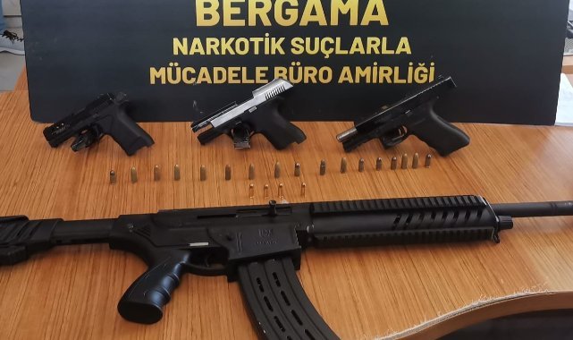 Hakkında 10 ayrı yakalama emri bulunan azılı zanlı kıskıvrak yakalandı