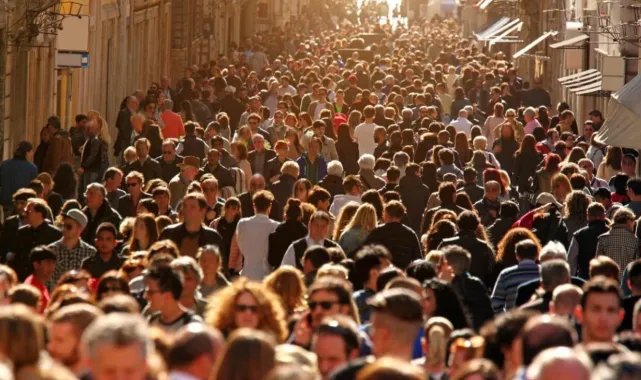 İstanbul için ’tersine göç’ projesi haberlerine AK Parti’den yalanlama