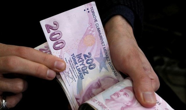 İzmir Büyükşehir Belediyesi sosyal yardım kartlarına bayram parasını yatırmadı