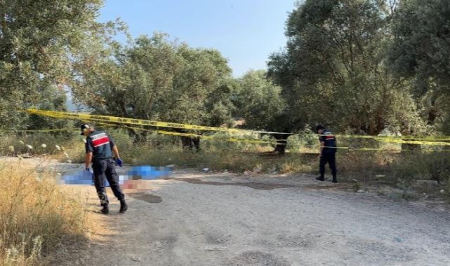 İzmir'de eski eşini öldüren kişi aynı silahla intihar etti