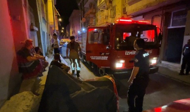 İzmir'de yangın çıkan evde kalan kişi hayatını kaybetti