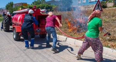 İzmir'in sıradışı çifti: Yangınlara birlikte müdahale ediyor