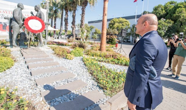 İzmir Lozan'ın 100. yıldönümünü kutluyor: Soyer'den Ata'ya ve İnönü'ye saygı çelengi