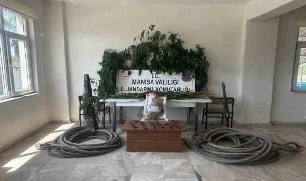 Manisa’da jandarmadan uyuşturucu operasyonu