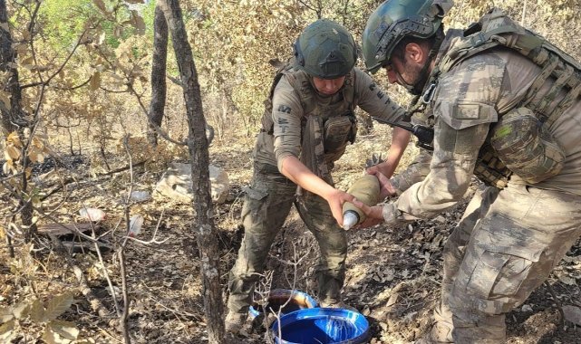 Mehmetçik Irak’ın Kuzeyinde bölücü terör örgütüne ait çok sayıda mühimmat ve silah ele geçirdi