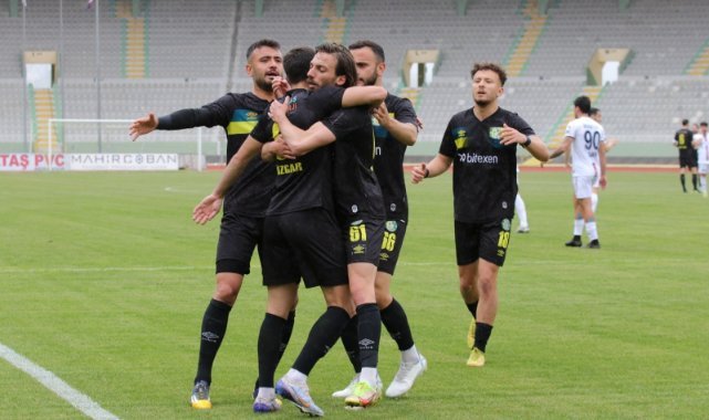 Menemen FK, Kemal Rüzgar’la görüşüyor