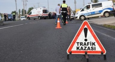 Tarım işçilerini taşıyan minibüs devrildi