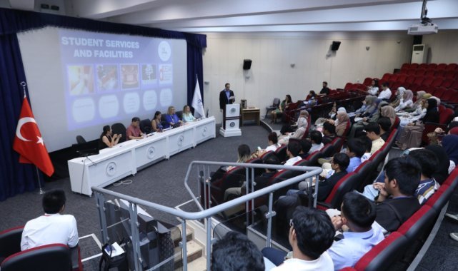 Taylandlı öğrenciler Dokuz Eylül’de buluştu
