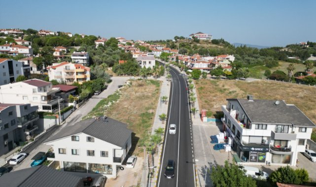 Urla'da Erdoğan Ker Caddesi  yepyeni görünüme kavuştu