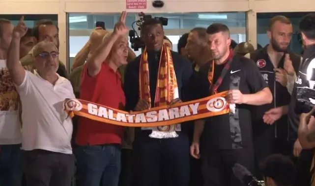 Wilfried Zaha, İstanbul’a geldi