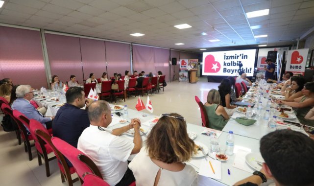 Yerel Yönetimler Eğitim Kurulu Bayraklı’da toplandı: “İzmir eğitimde Türkiye’nin en iyisi olacak”