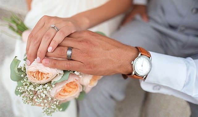 Aile kurmak isteyen 1,6 milyon gence evlilik öncesi eğitim