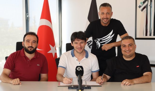Altay, İbrahim Akın’la yollarını ayırdı