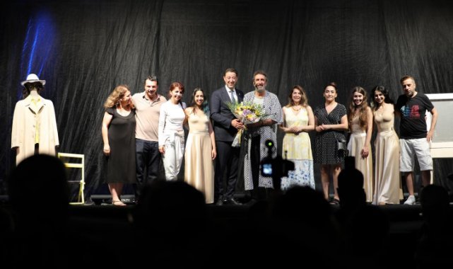 Cem Olmak müzikalinin ilk gözterimi Bandırma'da gerçekleştirildi