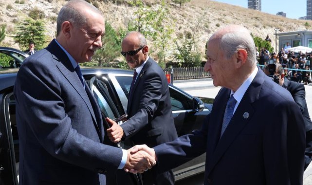Cumhurbaşkanı Erdoğan ve Bahçeli görüşmesi sona erdi