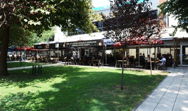 Karşıyaka Belediyesi tesislerinde bütçe dostu fiyatlar