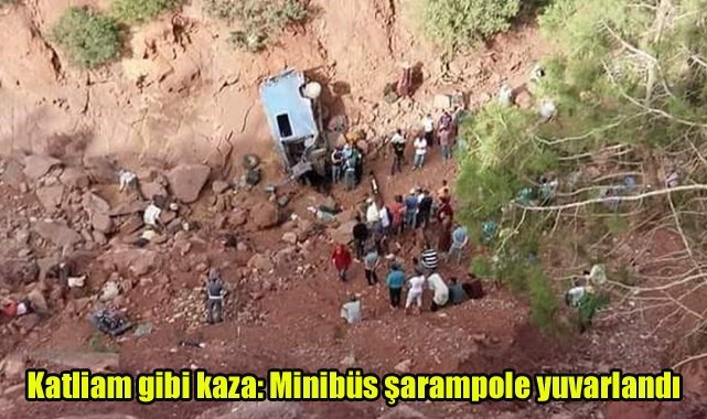 Katliam gibi kaza: Minibüs şarampole yuvarlandı