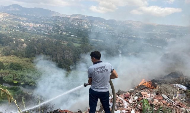 Moloz yangını itfaiye ekipleri tarafından söndürüldü