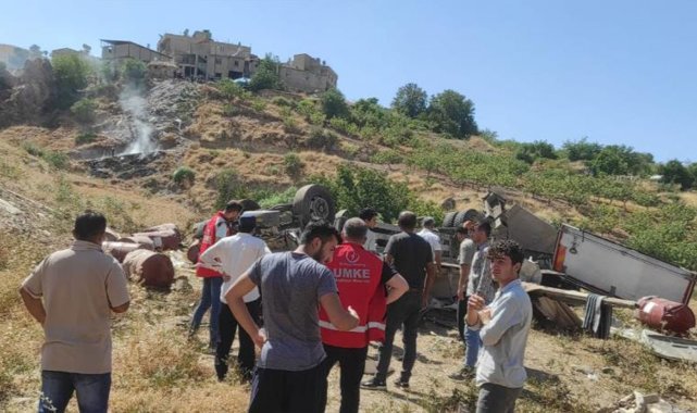 Siirt’te kamyonet şarampole yuvarlandı