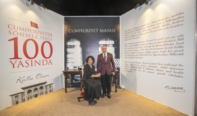 Başkan Soyer İEF'de ziyaretçilerle buluştu: “Türkiye'nin en büyük barış fuarı"