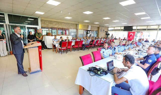 Bayraklı’da Zabıta Haftası kutlandı: Başkan Sandal, Kamu hakkını korumak boynumuzun borcu