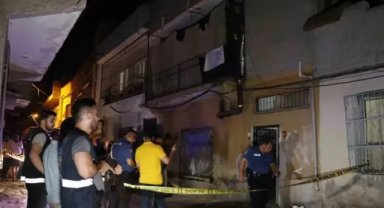 Evinin zili çalınca balkona çıktı, başından vurularak öldü