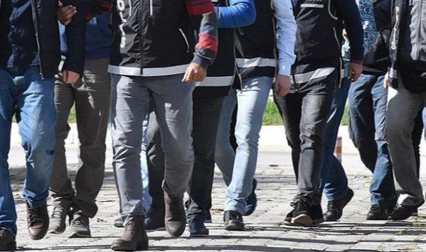 İzmir’de DEAŞ ve PKK operasyonu