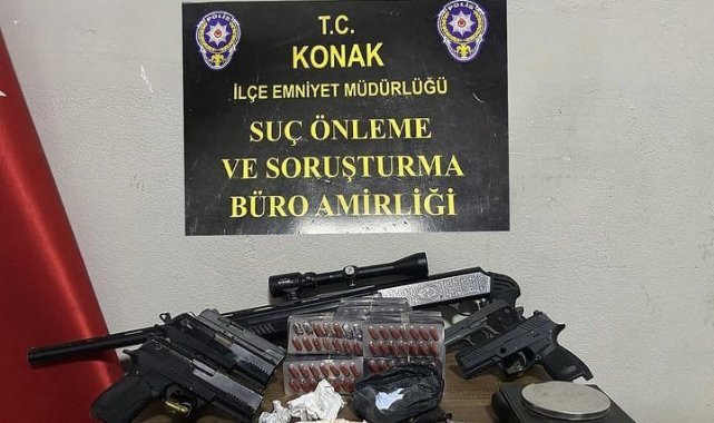 Suç makinesi kıskıvrak yakalandı evinde cephanelik çıktı