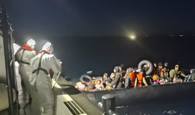 İzmir açıklarında 39 düzensiz göçmen yakalandı, 47 göçmen kurtarıldı