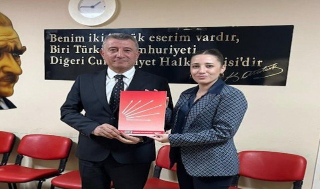 CHP'li Günay: Veli Ağababa ile yol yürümek bana onur verir