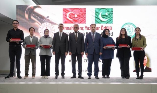 Mehmet Akif Ersoy’u Anma Haftası'nda İzmir’den gururlandıran başarı
