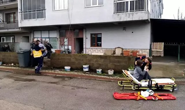 4 katlı binadaki yangında balkondan atlayan kadın yaralandı, 8'i çocuk 14 kişi dumandan etkilendi