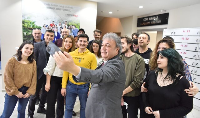 Bornova Belediyesi 469 STK’ya kucak açtı