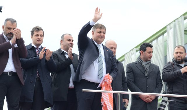 CHP İzmir Büyükşehir Adayı Tugay'a coşkulu karşılama