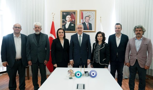 Egeli akademisyenler multidisipliner çalışmayla biyonik el protezi geliştirecek