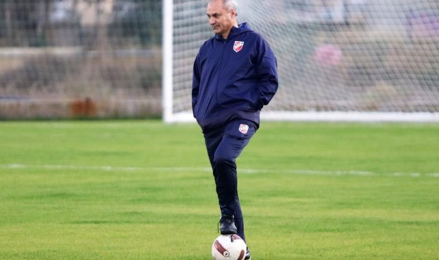 Erkan Sözeri: “Oyuncularım, armaya yakışan bir mücadele içindeler”